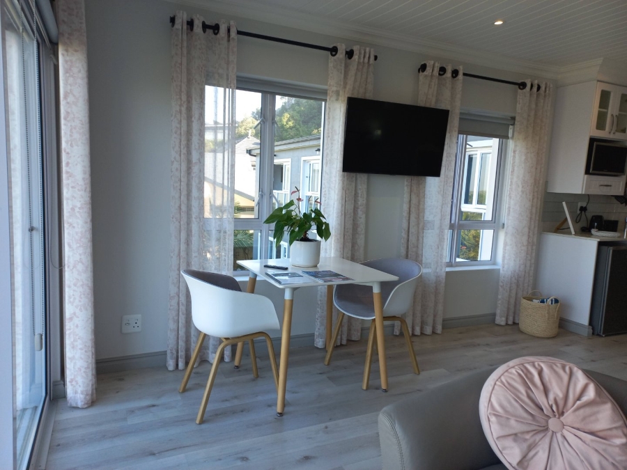 12 Bedroom Property for Sale in Wilderness Central Western Cape